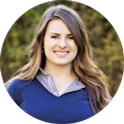 Profile photo of Lindsay Barneck