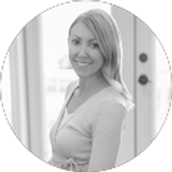 Profile photo of Tory Kenney