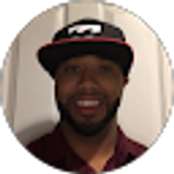 Profile photo of Kevin Santana
