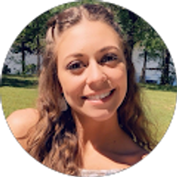 Profile photo of Ashley Sellman