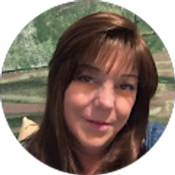 Profile photo of Lillian Peacock