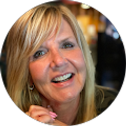 Profile photo of Beth Lukner