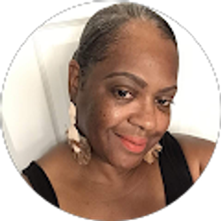Profile photo of Yvonne Antoinette