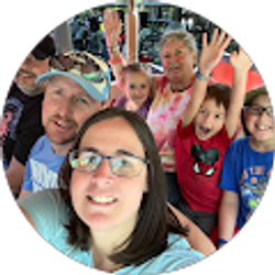 Profile photo of Deb Kuss