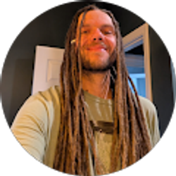 Profile photo of jared holfelder