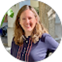 Profile photo of Kristin Johnston