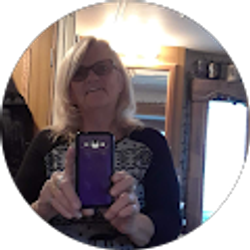 Profile photo of Carolyn Jones