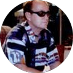 Profile photo of Leon Simmons