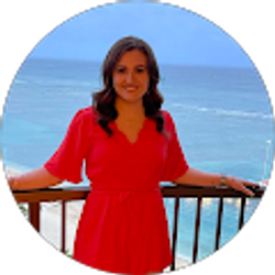 Profile photo of Kaci Hohenthaner
