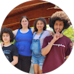 Profile photo of Mia Morgan