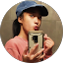 Profile photo of Zoe Castillo