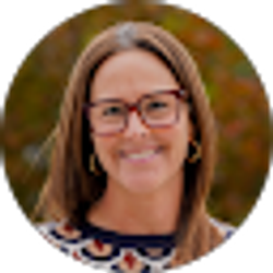 Profile photo of Deb Hampton