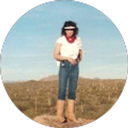 Profile photo of Gale Varcarolis