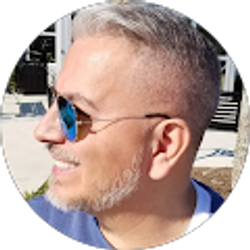 Profile photo of Hugo Corredor