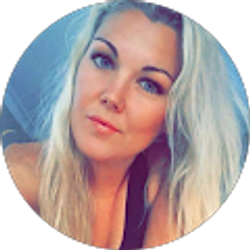 Profile photo of Shannon Donahue