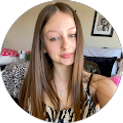 Profile photo of Zoey Tingle