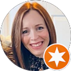 Profile photo of Leia Ross