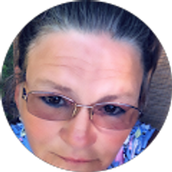 Profile photo of Launa Brown