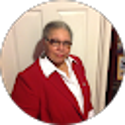 Profile photo of Dianne Everett