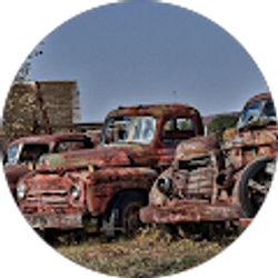 Profile photo of Dustin McGuire