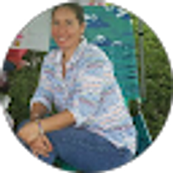 Profile photo of Claudia Valdez