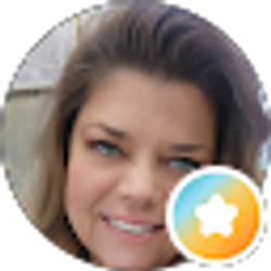 Profile photo of Jennifer Souza