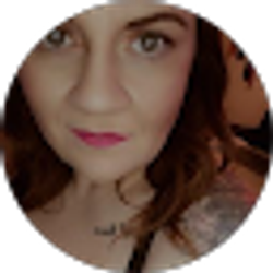 Profile photo of Amanda Bragg