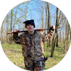 Profile photo of Hunter Riggins