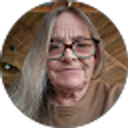 Profile photo of Laura Clifton