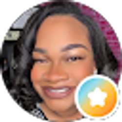 Profile photo of Lisa Bell