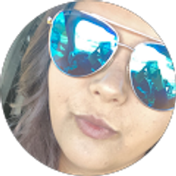 Profile photo of Lauren