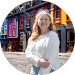 Profile photo of Elliott Johnson