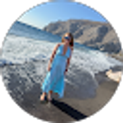 Profile photo of Ellie Workman