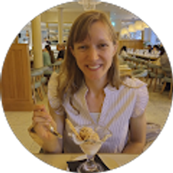 Profile photo of Hillary McDonald