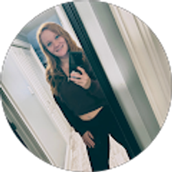 Profile photo of Shanna Grandstaff