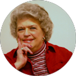 Profile photo of Sandra Clasen
