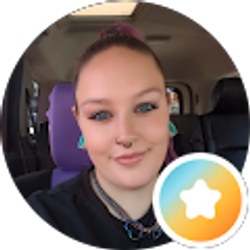 Profile photo of Kellye Lomeli