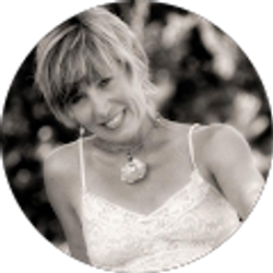 Profile photo of Kim Lang