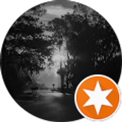 Profile photo of Lisa Henry