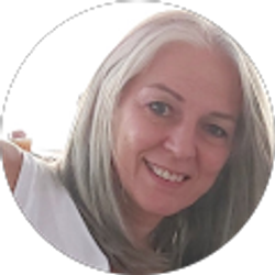 Profile photo of Sara Vega