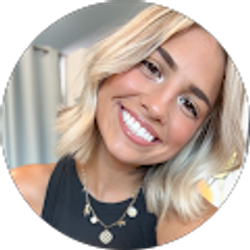 Profile photo of Hannah Schmidt