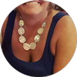 Profile photo of Julie Rudolfer