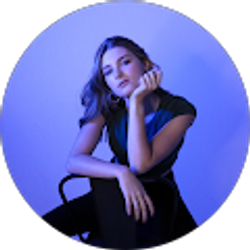 Profile photo of Zoe Jean