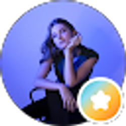 Profile photo of Zoe Jean