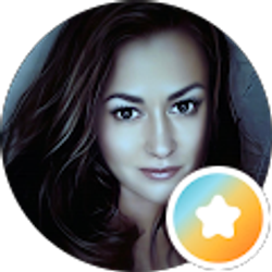 Profile photo of Mandy Ray