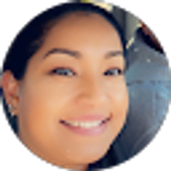 Profile photo of Yvette Lanto