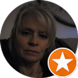 Profile photo of Lisa Smith