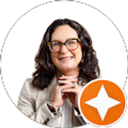 Profile photo of Heidi McLeod