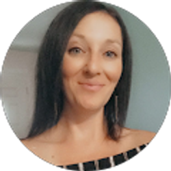 Profile photo of Lisa Reid