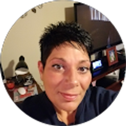 Profile photo of Denise Tunnero